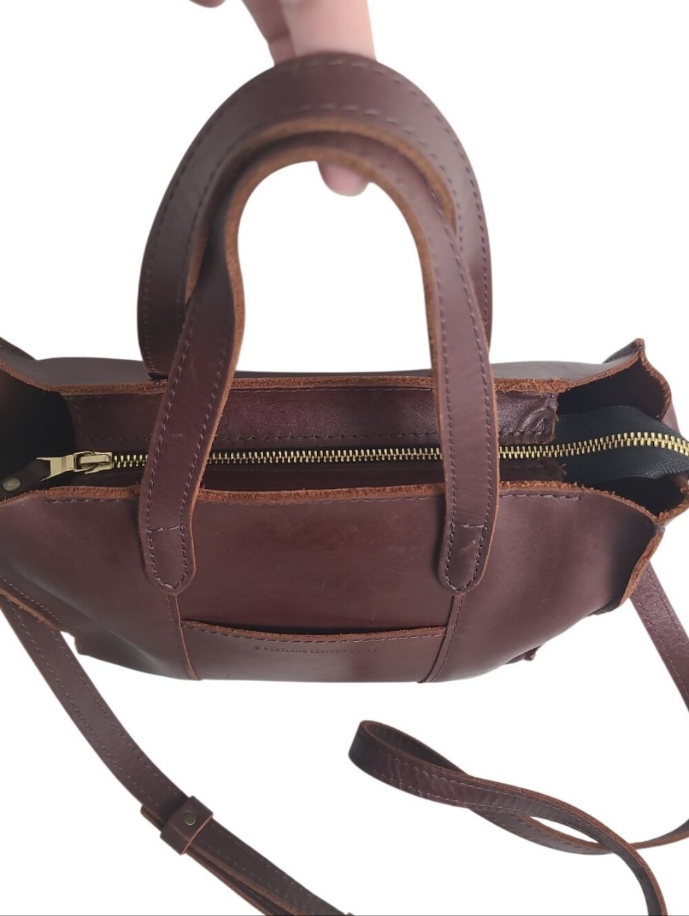 Portland Leather Goods Lola Crossbody 100% Leather Tote Bag Purse Brass Hardware - Picture 6 of 16